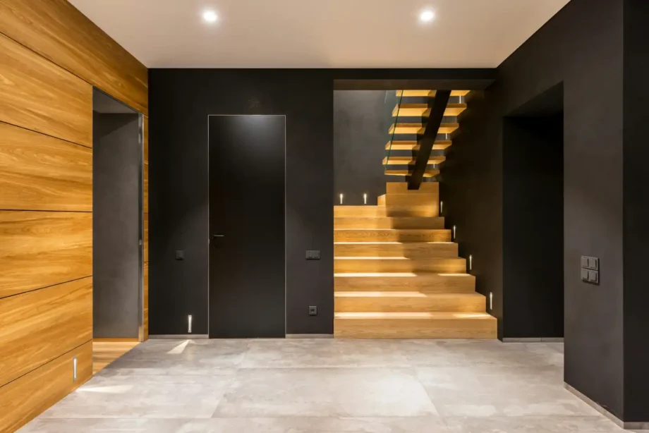 hire-building-renovation-contractor-in-near-haryana